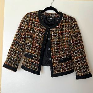 Tweed / Boucle cropped jacket